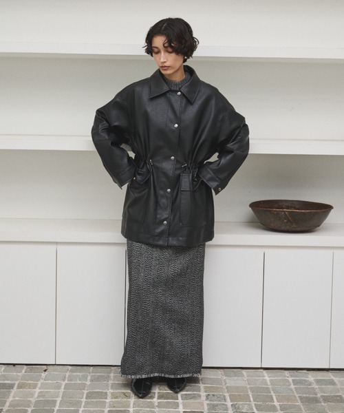 AIC.（エーアイシー）の「ドローストリングフェイクレザージャケット（その他アウター・レディース・ブラック・FREE）」の17枚目の写真