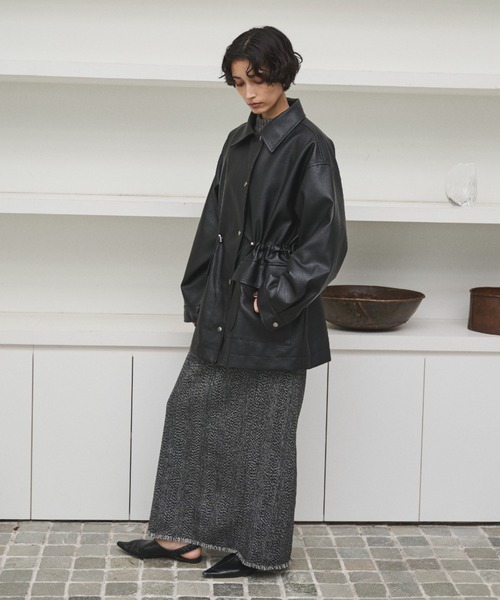 AIC.（エーアイシー）の「ドローストリングフェイクレザージャケット（その他アウター・レディース・ブラック・FREE）」の22枚目の写真