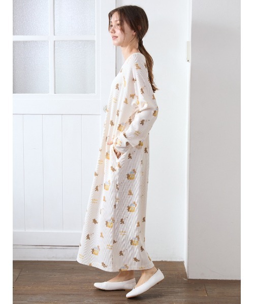 最終値下げ ジェラートピケ はちみつベア柄ワンピース はちみつベア柄ワンピース | ジェラート ピケ(gelato pique