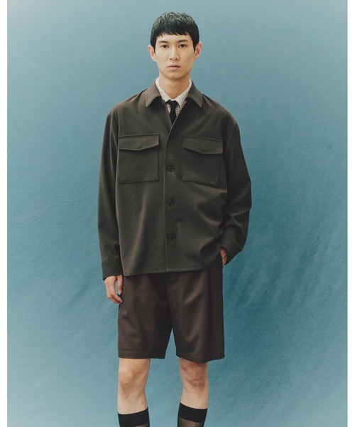 Juha(ユハ)の「SOFT SHELL JACKET(ブルゾン・メンズ・ブラック/チャコールグレー・3/4)」の17枚目の写真