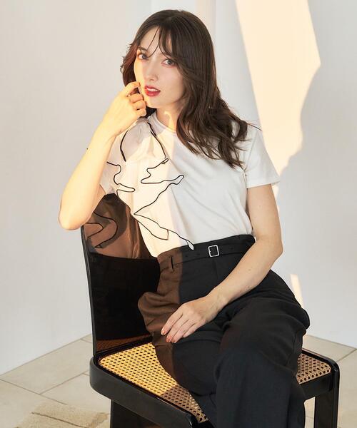 SWINGLE（スウィングル）の「ショルダーリボンラッフルTシャツ（Tシャツ/カットソー・レディース・ブラウン/ブラック/オフホワイト・FREE）」の4枚目の写真