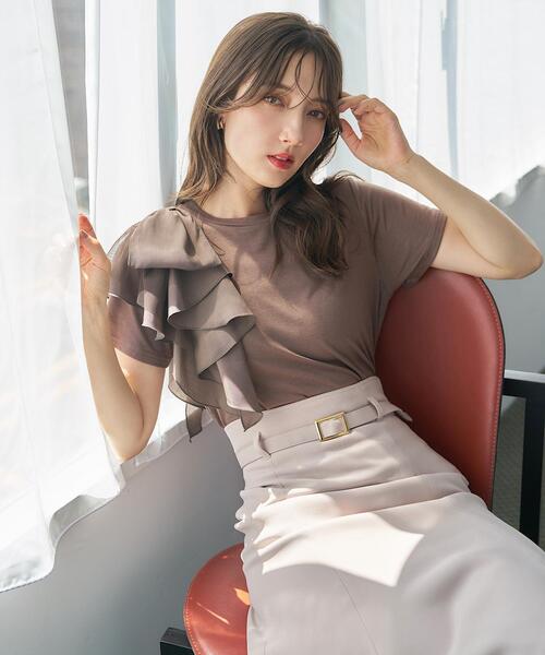 SWINGLE（スウィングル）の「ショルダーリボンラッフルTシャツ（Tシャツ/カットソー・レディース・ブラウン/ブラック/オフホワイト・FREE）」の5枚目の写真