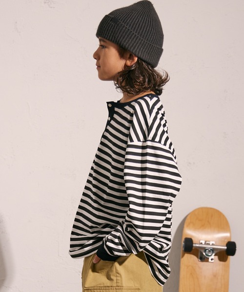 PAIRMANON STREET（ペアマノンストリート）の「【綿100%】ヘンリーネック 長袖 Tシャツ【PAIRMANON STREET】（Tシャツ/カットソー・キッズ・ブラック系その他3/ブラック/ブラウン系その他/ベージュ/グリーン系その他・100/140/110/120/130/150/160/90）」の10枚目の写真