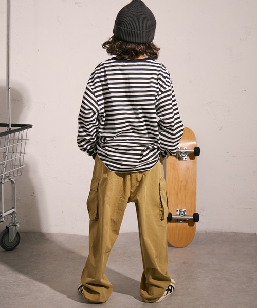 PAIRMANON STREET（ペアマノンストリート）の「【綿100%】ヘンリーネック 長袖 Tシャツ【PAIRMANON STREET】（Tシャツ/カットソー・キッズ・ブラック系その他3/ブラック/ブラウン系その他/ベージュ/グリーン系その他・100/140/110/120/130/150/160/90）」の11枚目の写真