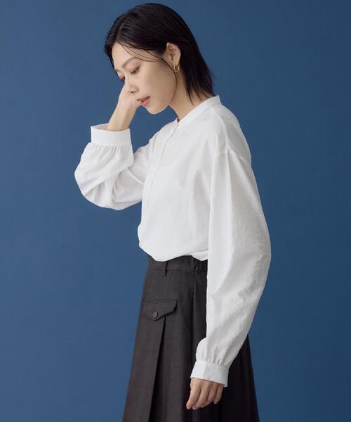 THE SHOP TK (ザ ショップ ティーケー )の「【春まで着られる】ニットベスト&ブラウスセット/洗濯機OK(シャツ/ブラウス・レディース・ダークブラウン/スミクロ/ネイビー・12/13)」の12枚目の写真
