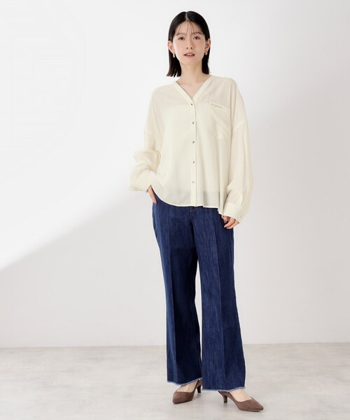 THE SHOP TK （ザ ショップ ティーケー ）の「刺繍ポケットオーバーシャツ【体型カバー/洗濯機OK】（シャツ/ブラウス・レディース・ネイビー/アイボリー/ブラウン系・13/12）」の7枚目の写真