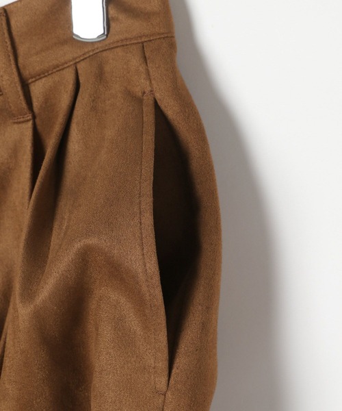 LEPSIM（レプシィム）の「スエードハーフパンツ　581629（その他パンツ・レディース・キャメル/ブラック・FREE）」の8枚目の写真