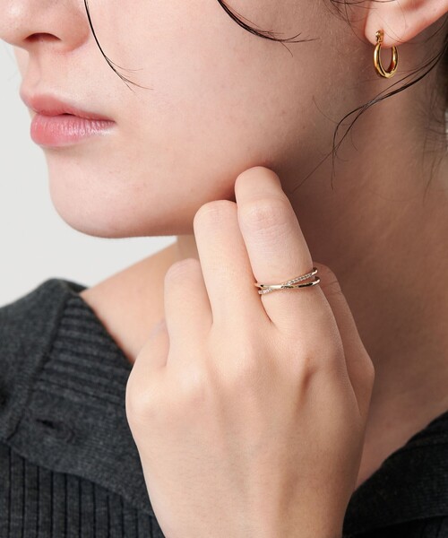 BEAUTY&YOUTH UNITED ARROWS(ビューティーアンドユースユナイテッドアローズ)の「メタル×キュービックジルコニア 2ライン リング(リング・レディース・シルバー/ゴールド・12)」の2枚目の写真
