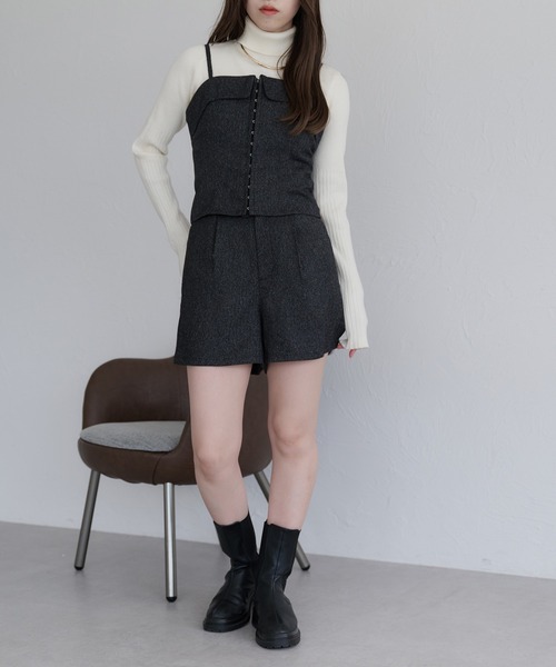 raffime(ラフィミー)の「【セットアップ可能】フロントタックショートパンツ(その他パンツ・レディース・ブラック/ダークブラウン・フリー)」の18枚目の写真