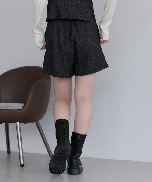 raffime(ラフィミー)の「【セットアップ可能】フロントタックショートパンツ(その他パンツ・レディース・ブラック/ダークブラウン・フリー)」の14枚目の写真