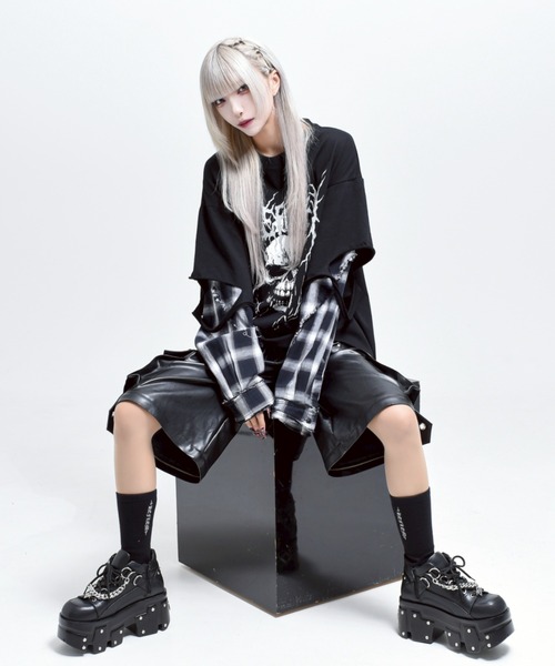 REFLEM(レフレム)の「『REFLEM/レフレム』レイヤ―ドチェックL/S Tee/ロングスリーブカットソー(Tシャツ/カットソー・レディース・ブラック×ブルー/ブラック×レッド/ブラック×ホワイト・FREE)」の14枚目の写真