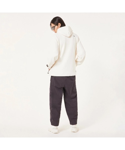 OAKLEY(オークリー)の「OAKLEY Fgl Slick Fleece Hoodie 5.7(オークリー FGL スリック フリース フーディ 5.7)(パーカー・メンズ・ブラック系/ブラウン系/ホワイト系・SMALL/MEDIUM/LARGE)」の12枚目の写真