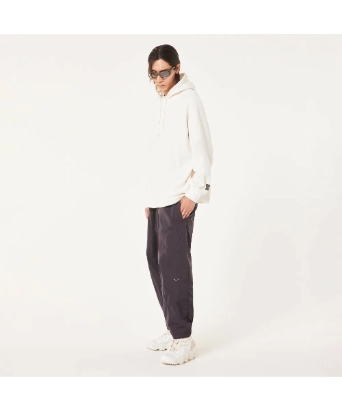 OAKLEY(オークリー)の「OAKLEY Fgl Slick Fleece Hoodie 5.7(オークリー FGL スリック フリース フーディ 5.7)(パーカー・メンズ・ブラック系/ブラウン系/ホワイト系・SMALL/MEDIUM/LARGE)」の8枚目の写真