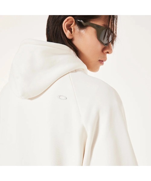 OAKLEY(オークリー)の「OAKLEY Fgl Slick Fleece Hoodie 5.7(オークリー FGL スリック フリース フーディ 5.7)(パーカー・メンズ・ブラック系/ブラウン系/ホワイト系・SMALL/MEDIUM/LARGE)」の6枚目の写真