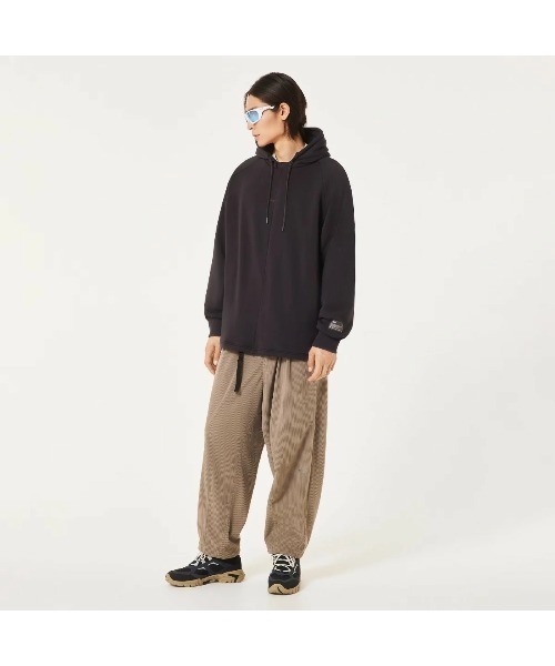 OAKLEY(オークリー)の「OAKLEY Fgl Slick Fleece Hoodie 5.7(オークリー FGL スリック フリース フーディ 5.7)(パーカー・メンズ・ブラック系/ブラウン系/ホワイト系・SMALL/MEDIUM/LARGE)」の16枚目の写真