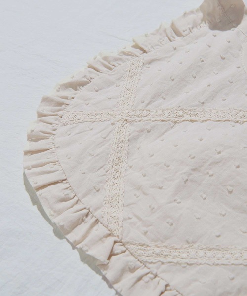 fig London(フィグロンドン)の「_Minmin bag(ショルダーバッグ・レディース・アイボリー/ブラック・FREE)」の4枚目の写真