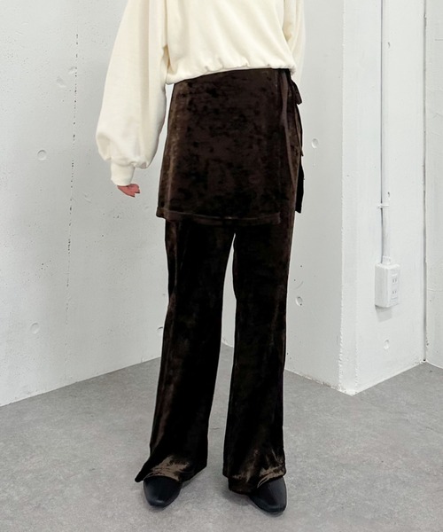 archives（アルシーヴ）の「ベロアレイヤードスカート付きパンツ（その他パンツ・レディース・ブラック/ブラウン・MEDIUM）」の18枚目の写真