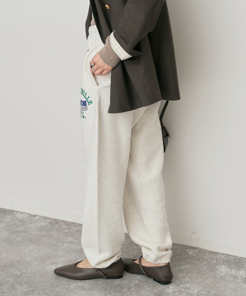 Spick & Span（スピックアンドスパン）の「Champion/チャンピオン REVERSE WEAVE スウェットパンツ（スウェットパンツ・レディース・グレー/ネイビー・MEDIUM）」の6枚目の写真