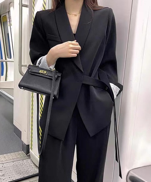 FAVORITO（ファヴォリート）の「スーツジャケットワイドパンツセットアップ（セットアップ・レディース・ピンク/ネイビー/ダークグレー/ベージュ/ブラック・M/L/XL）」の2枚目の写真