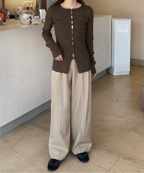 LE MORE(リモア)の「フロントボタンリブカーディガン(ニット/セーター・レディース・アイボリー/レッド/ブラウン/ブラック・FREE)」の12枚目の写真