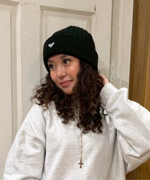 ROXY（ロキシー）の「HEART BEANIE/ロキシーチャクラロゴニットキャップ・ビーニー（ニットキャップ/ビーニー・レディース・ブラック/グレー/ホワイト/グリーン/コーラル・FREE）」の2枚目の写真