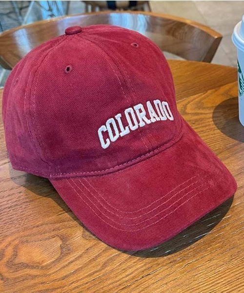 maison de LATIR(メゾンドラティール)の「ロゴ刺繍 ベーシックコットンキャップ(キャップ・レディース・グレー/ブラック/ワイン・FREE)」の3枚目の写真