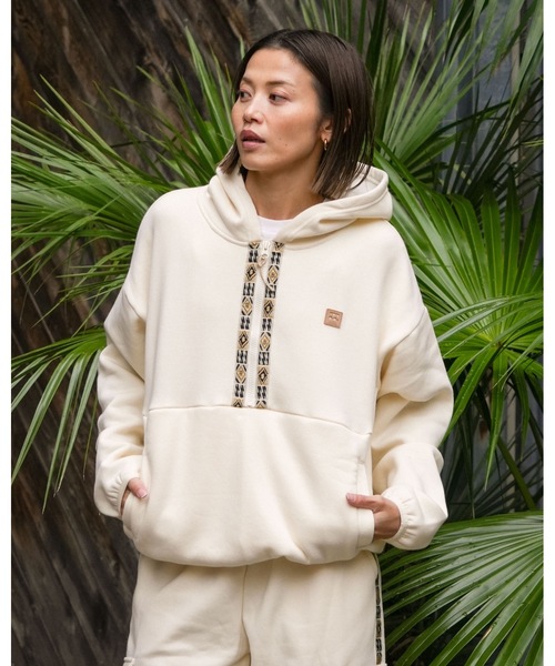 BILLABONG(ビラボン)の「BILLABONG レディース ADIV FLEECE HALF ZIP パーカー 【2025年秋冬モデル】 @autumn/ビラボン撥水ハーフジップフリース(SET UP・セットアップ可能・空港コーデ)(パーカー・レディース・パープル/アイボリー・MEDIUM/LARGE)」の15枚目の写真