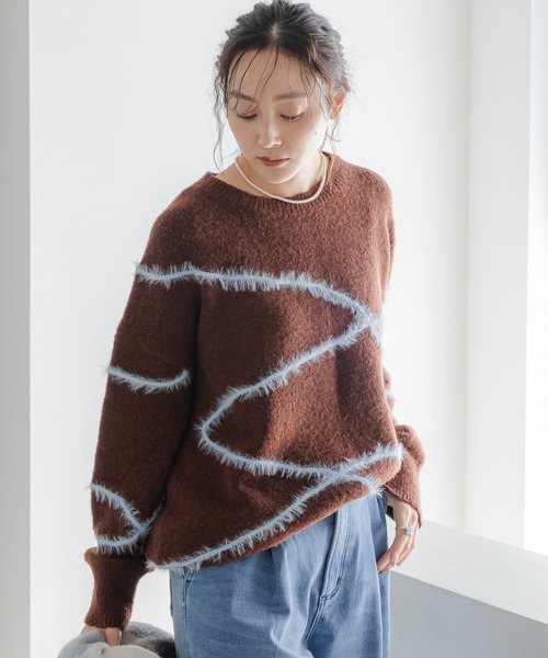 Elura(エルーラ)の「シャギーラインニット/621800(ニット/セーター・レディース・ライトピンク/ライトブルー/ブラウン/ネイビー/グレー/オフホワイト・FREE)」の3枚目の写真