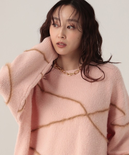 Elura(エルーラ)の「シャギーラインニット/621800(ニット/セーター・レディース・ライトピンク/ライトブルー/ブラウン/ネイビー/グレー/オフホワイト・FREE)」の6枚目の写真