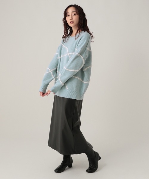 Elura(エルーラ)の「シャギーラインニット/621800(ニット/セーター・レディース・ライトピンク/ライトブルー/ブラウン/ネイビー/グレー/オフホワイト・FREE)」の16枚目の写真