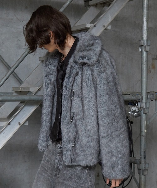 Spielio（シュピーリオ）の「【Spielio】Metal bit faux fur jacket