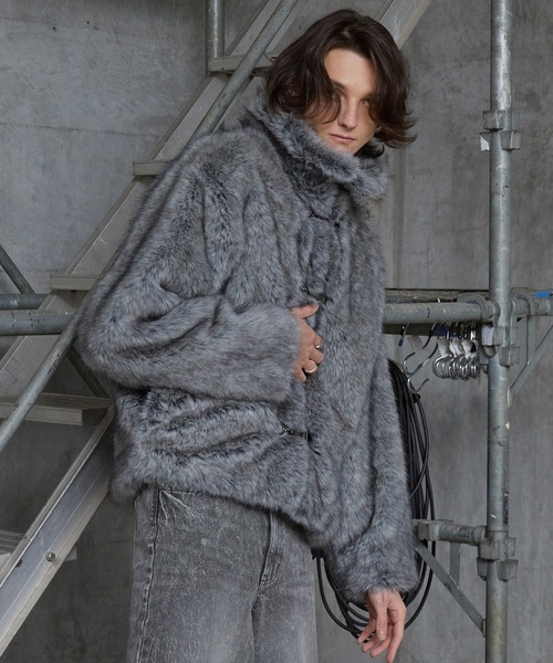 Spielio(シュピーリオ)の「【Spielio】Metal bit faux fur jacket / メタルビットフェイクファージャケット(ブルゾン・メンズ・ブラック/グレー・L/M/S)」の10枚目の写真