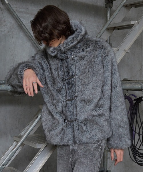 Spielio（シュピーリオ）の「【Spielio】Metal bit faux fur jacket
