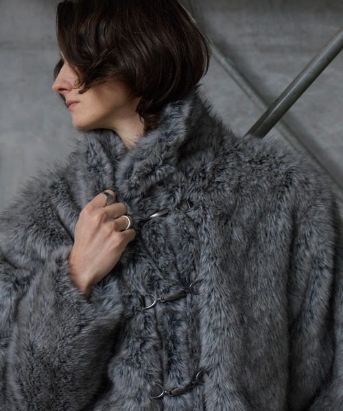 Spielio（シュピーリオ）の「【Spielio】Metal bit faux fur jacket