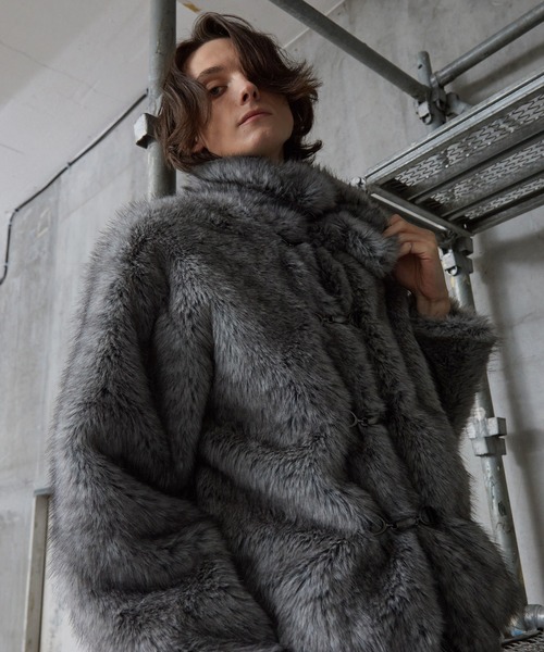 Spielio(シュピーリオ)の「【Spielio】Metal bit faux fur jacket / メタルビットフェイクファージャケット(ブルゾン・メンズ・ブラック/グレー・L/M/S)」の21枚目の写真