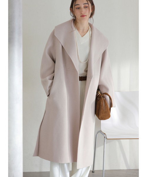 La TOTALITE（ラトータリテ）の「リバーロングコート（その他アウター・レディース・グリーン/ベージュ/ネイビー・FREE）」の2枚目の写真