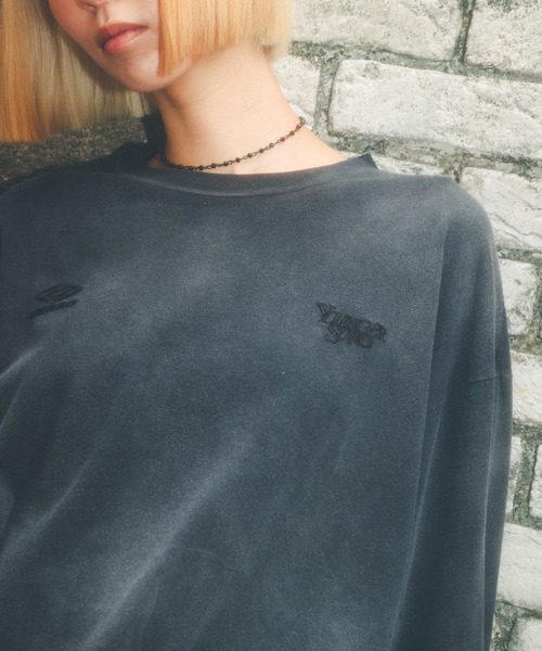 younger song（ヤンガーソング）の「【ムラサキスポーツ限定】UMBRO/アンブロ ピグメントバタフライティ ロンT/長袖Ｔシャツ MD27-LST02A（Tシャツ/カットソー・メンズ・ネイビー/ブラウン/ブラック・L/M/S）」の5枚目の写真