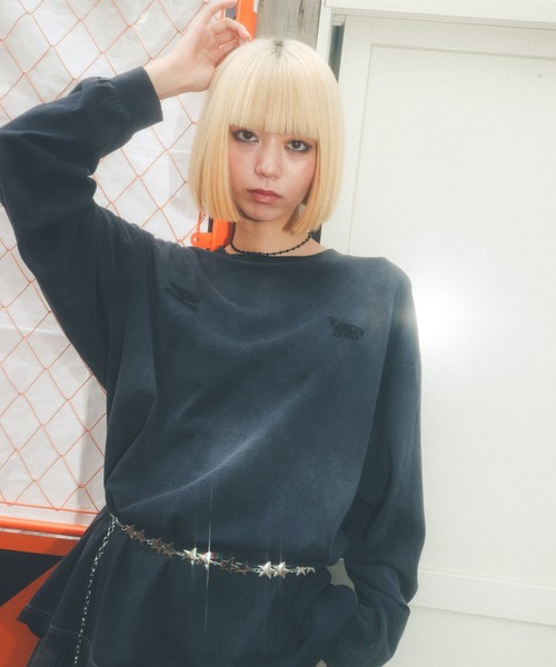 younger song（ヤンガーソング）の「【ムラサキスポーツ限定】UMBRO/アンブロ ピグメントバタフライティ ロンT/長袖Ｔシャツ MD27-LST02A（Tシャツ/カットソー・メンズ・ネイビー/ブラウン/ブラック・L/M/S）」の4枚目の写真