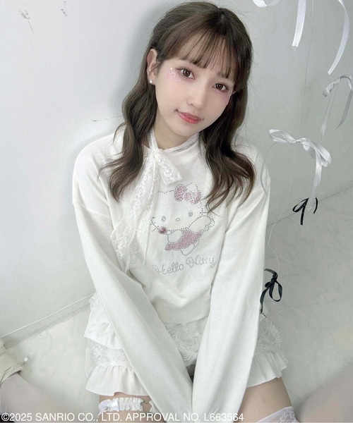 AS KNOW AS plus(アズノゥアズプラス)の「♪キラキラ Sanrio characters ショート丈プルオーバー 【Sanrio/サンリオ】(スウェット・レディース・ネイビー系/オフホワイト/ブラック系/ブラック・FREE)」の7枚目の写真