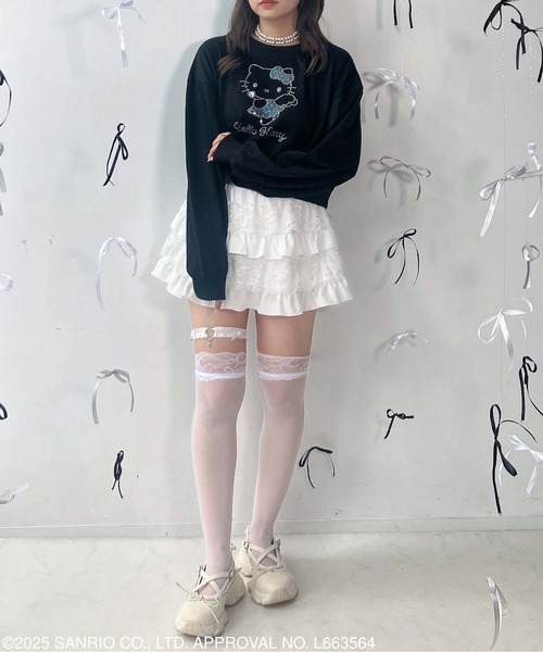 AS KNOW AS plus(アズノゥアズプラス)の「♪キラキラ Sanrio characters ショート丈プルオーバー 【Sanrio/サンリオ】(スウェット・レディース・ネイビー系/オフホワイト/ブラック系/ブラック・FREE)」の20枚目の写真