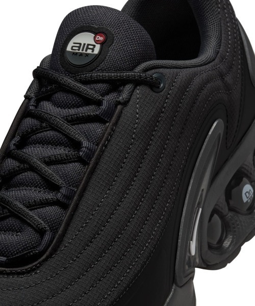 NIKE(ナイキ)の「NIKE Air Max Dn Winterized(ナイキ エア マックス DN WTR)(スニーカー・メンズ・ベージュ系/ブラック系1・25.5cm/26cm/26.5cm/27cm/27.5cm/28cm/28.5cm/29cm/25cm)」の11枚目の写真