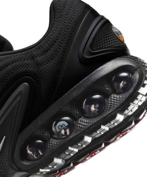 NIKE(ナイキ)の「NIKE Air Max Dn Winterized(ナイキ エア マックス DN WTR)(スニーカー・メンズ・ベージュ系/ブラック系1・25.5cm/26cm/26.5cm/27cm/27.5cm/28cm/28.5cm/29cm/25cm)」の12枚目の写真
