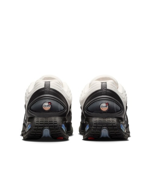 NIKE(ナイキ)の「NIKE Air Max Dn Winterized(ナイキ エア マックス DN WTR)(スニーカー・メンズ・ベージュ系/ブラック系1・25.5cm/26cm/26.5cm/27cm/27.5cm/28cm/28.5cm/29cm/25cm)」の17枚目の写真