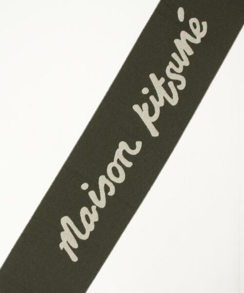 Maison Kitsune(メゾンキツネ)の「MAISON KITSUNE HANDWRITING SCARF(マフラー・メンズ・オリーブドラブ/ライトベージュ・U)」の17枚目の写真