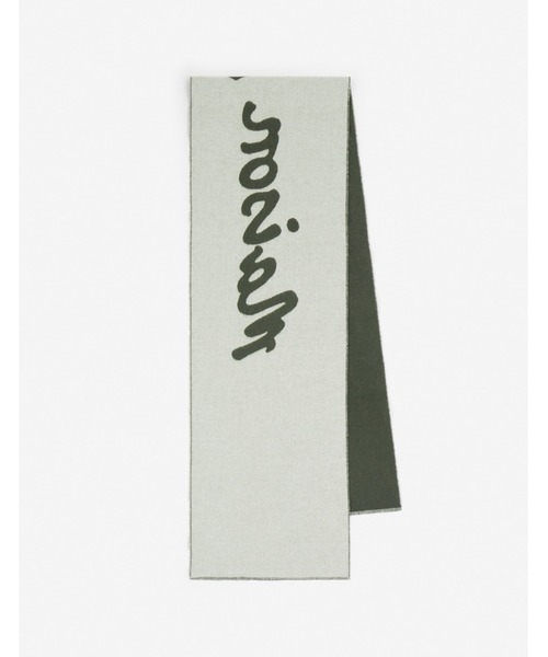 Maison Kitsune（メゾンキツネ）の「MAISON KITSUNE HANDWRITING SCARF（マフラー・メンズ・オリーブドラブ/ライトベージュ・U）」の4枚目の写真