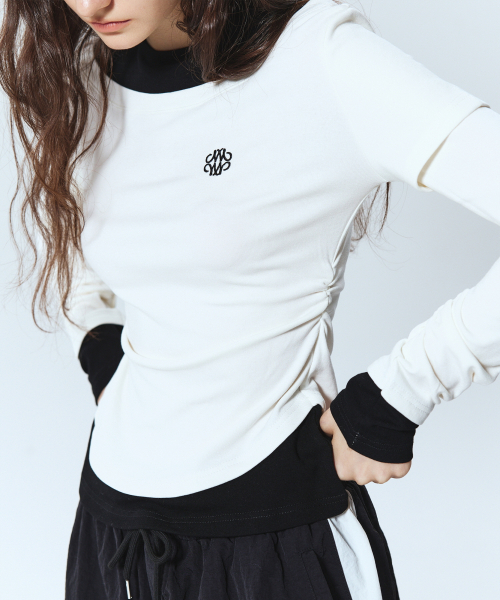 NICK&NICOLE(ニックアンドニコール)の「NICOLE SHRRING LAYERED SLEEVE TOP_WHITE BLACK(Tシャツ/カットソー・レディース・その他・FREE)」の2枚目の写真