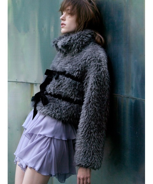 Sustainableリボンボアショートコート（ムートンコート）｜SNIDEL