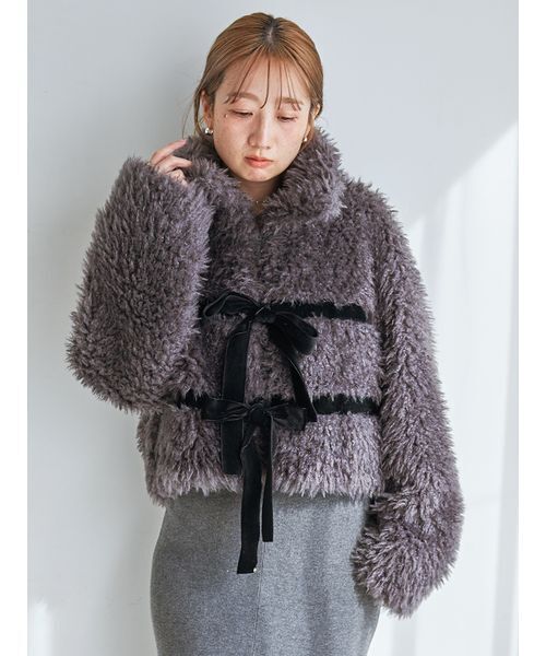 Sustainableリボンボアショートコート（ムートンコート）｜SNIDEL