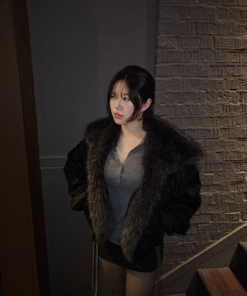 MOAA(モア)の「Hooded ring snap shirring top (GRAY)(パーカー・レディース・その他・SMALL/MEDIUM)」の7枚目の写真