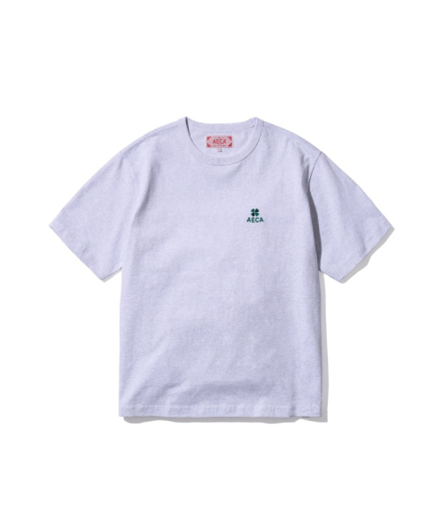 AECA(エイカ)の「EVERYDAY AECA CLOVER HALF SLEEVE TEE-LIGHT GREY(Tシャツ/カットソー・レディース・その他・SMALL/X-LARGE/W/2XL/LARGE/MEDIUM)」の1枚目の写真